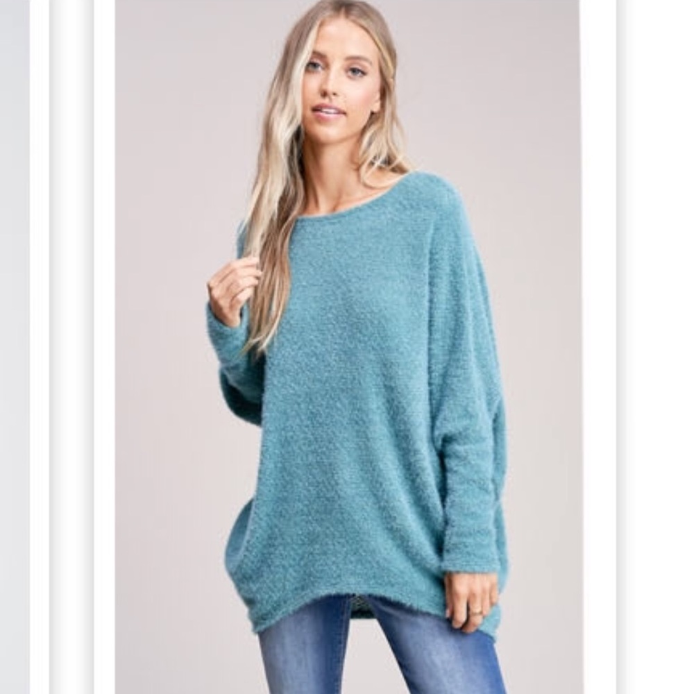 LAST Fuzzy Light weight Dolman Sleeve Teal top - Picture 1 of 5